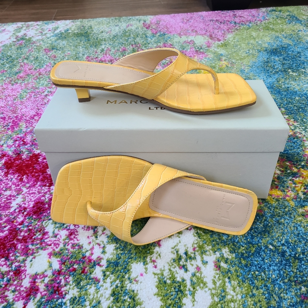 Like New - Marc Fisher Yellow sandals 👡 kitten heels - Picture 4 of 12